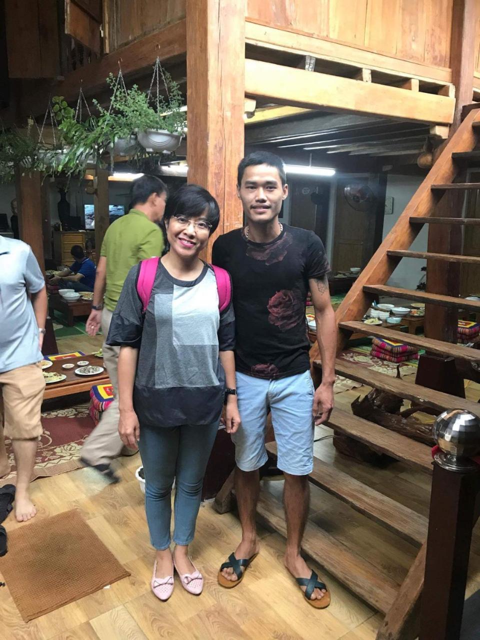 Homestay Lan Rung Nghia Lo Екстериор снимка
